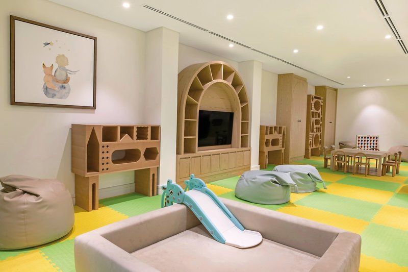 Hilton Al Hamra Beach & Golf Resort 23