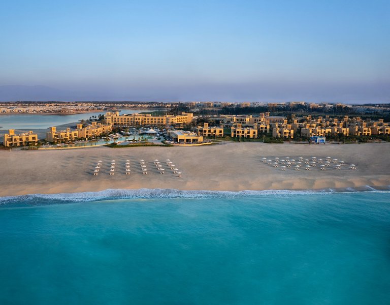 Hilton Al Hamra Beach & Golf Resort 1