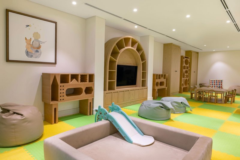 Hilton Al Hamra Beach & Golf Resort 27