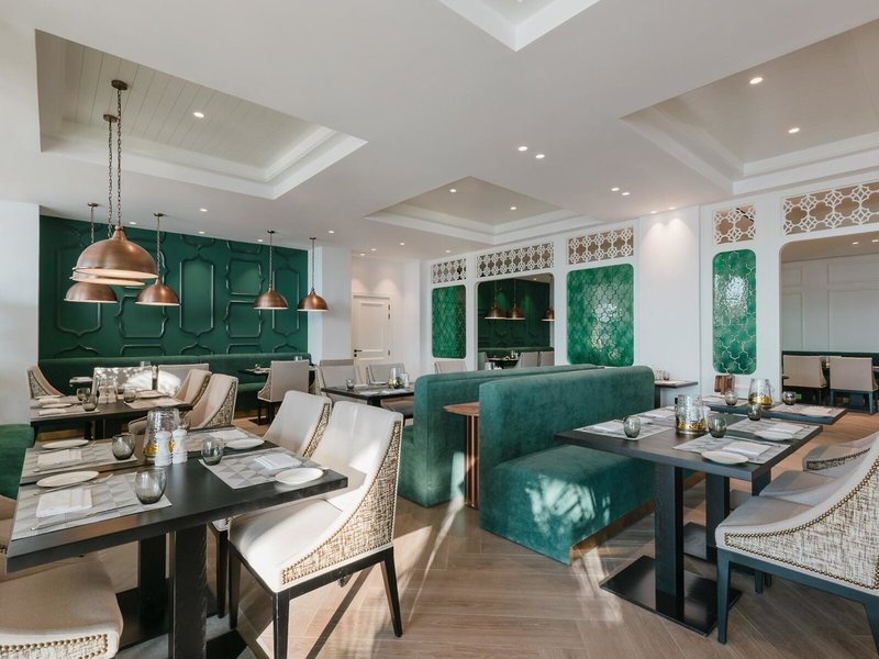 Hilton Al Hamra Beach & Golf Resort 10