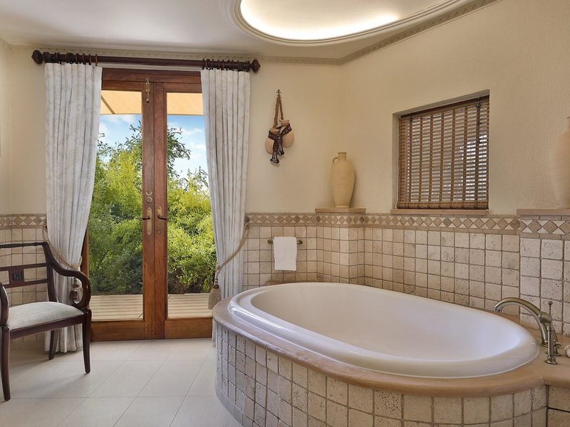 Al Maha, A Luxury Collection Desert Resort & Spa 50