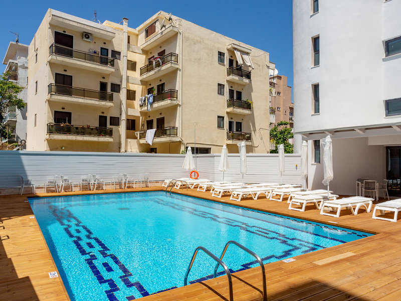 Rhodos Horizon City 3