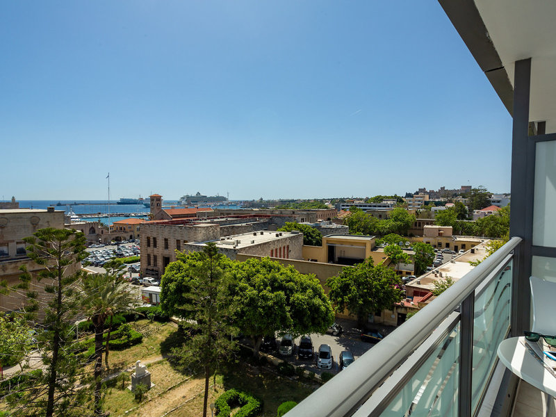 Rhodos Horizon City 15