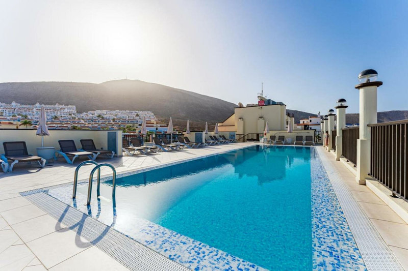 Klayman Olivina Aparthotel 1
