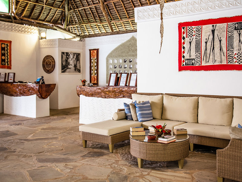 Dream’s Bay Beach Hotel 15