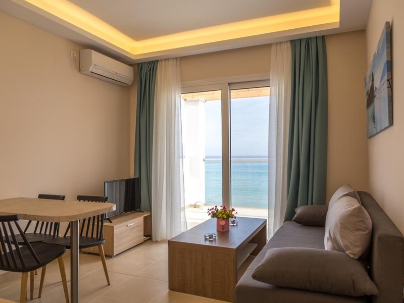 Laura Beach House 28