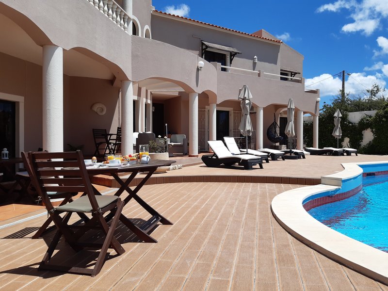 Casa Rosa Montes 5