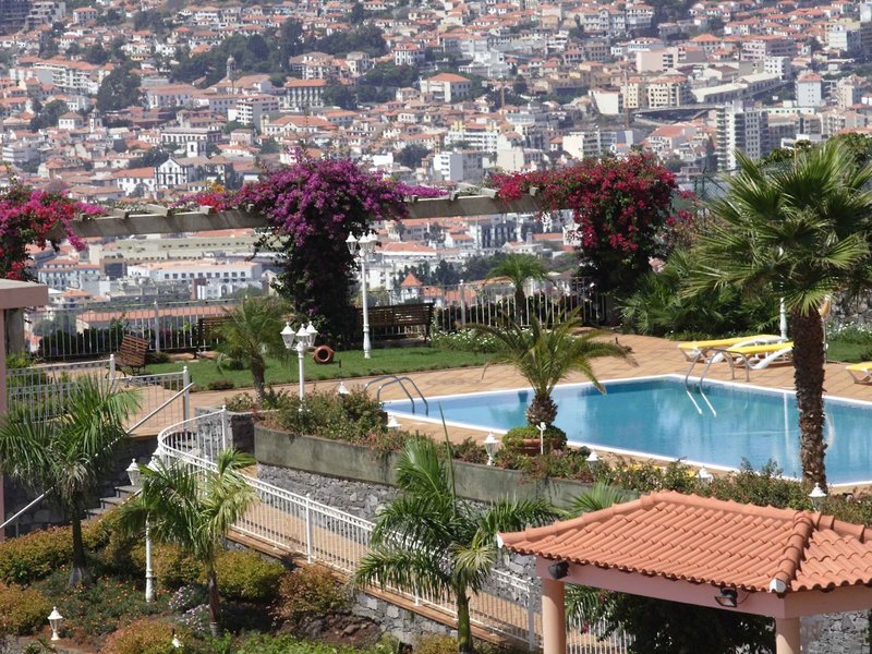 Hotel Ocean Gardens 11