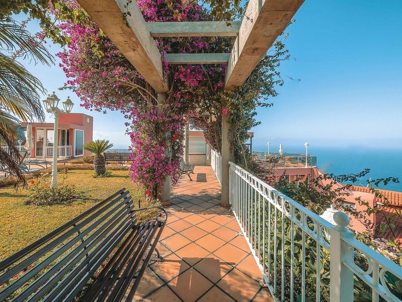 Hotel Ocean Gardens 8