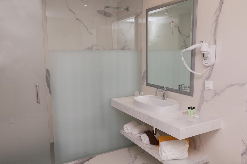 Hotel Ocean Gardens 23