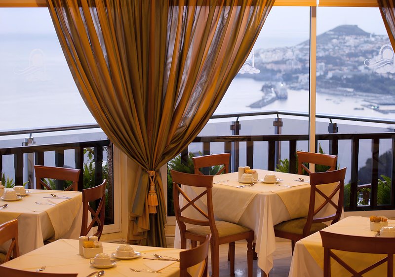 Hotel Ocean Gardens 18
