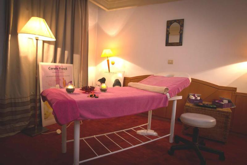 Golden Tulip El Mechtel 9