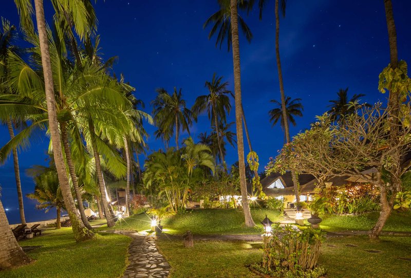 Alam Anda Ocean Front Resort & Spa 14