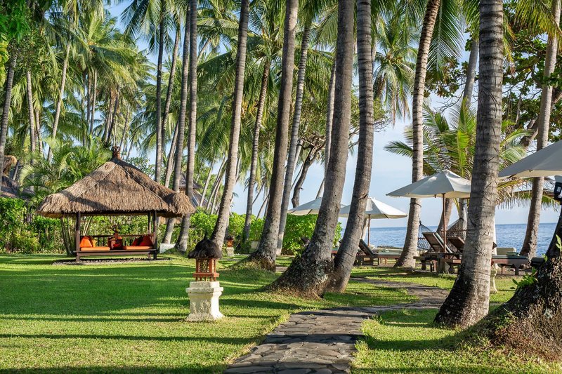 Alam Anda Ocean Front Resort & Spa 17