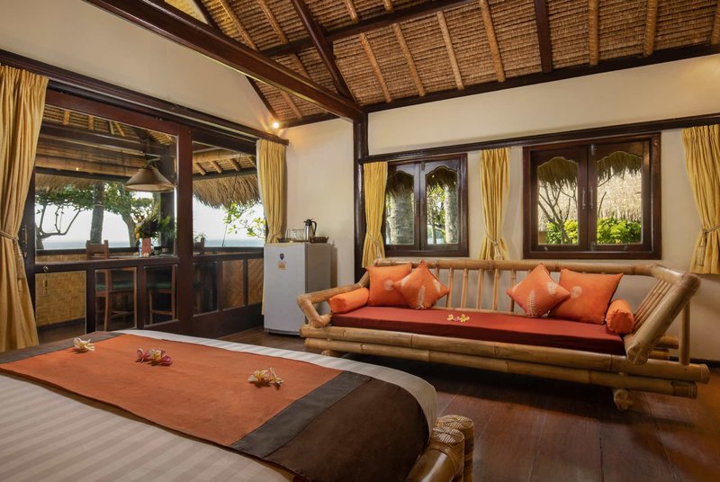 Alam Anda Ocean Front Resort & Spa 23