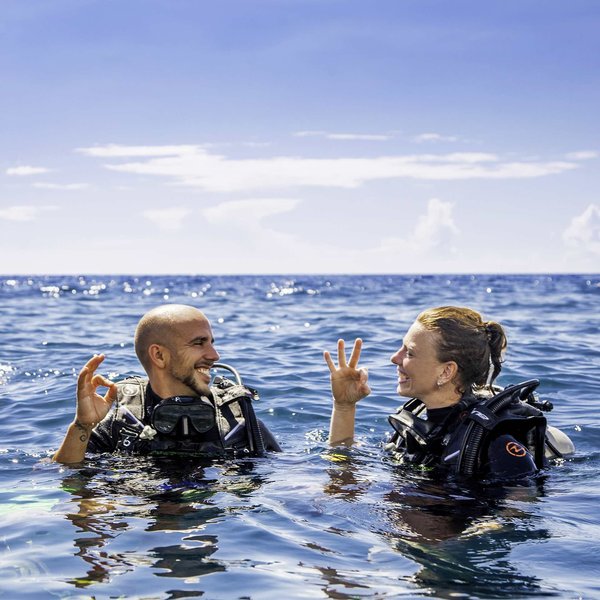 Alam Anda Ocean Front Resort & Spa 42