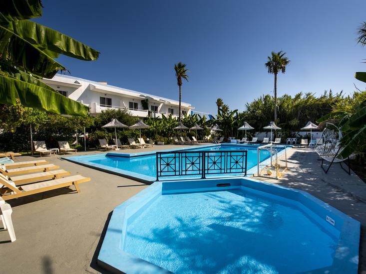 Costa Angela Seaside Resort 3