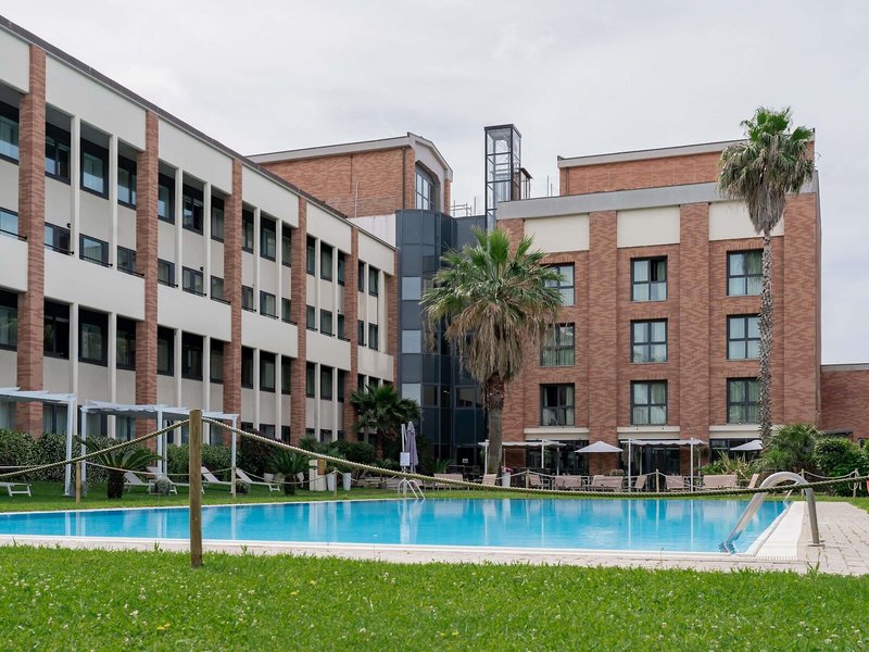 Mercure Rome Leonardo da Vinci Airport 5