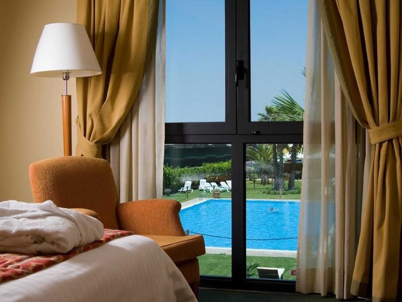 Mercure Rome Leonardo da Vinci Airport 8