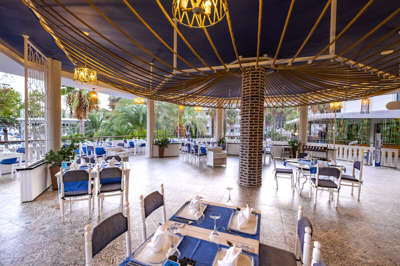 UTOPIA Resort & Residence 20