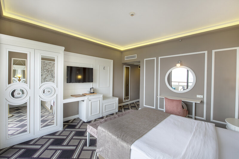 UTOPIA Resort & Residence 26
