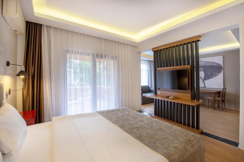 UTOPIA Resort & Residence 75