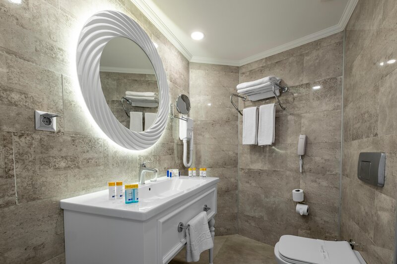UTOPIA Resort & Residence 84
