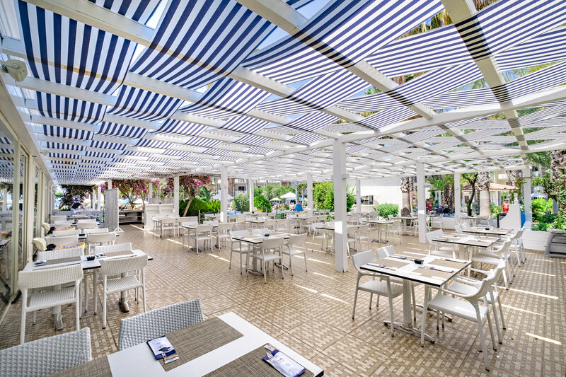 UTOPIA Resort & Residence 17
