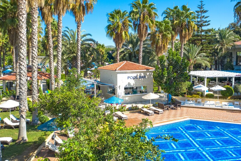 UTOPIA Resort & Residence 52