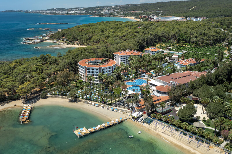 UTOPIA Resort & Residence 1