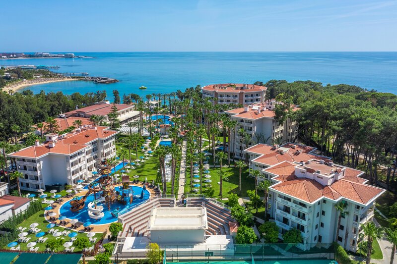 UTOPIA Resort & Residence 6