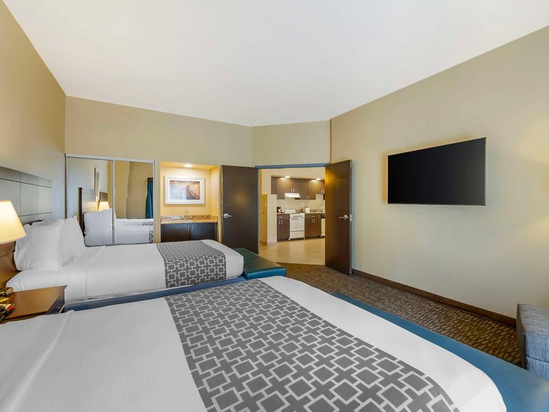 Best Western Naples Plaza Hotel 24