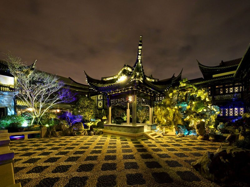 Royal Garden Hotel Shanghai 1 - Exterior