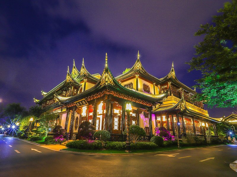 Royal Garden Hotel Shanghai 2 - Exterior