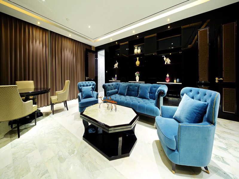 Royal Garden Hotel Shanghai 19 - Lounge / Lobby