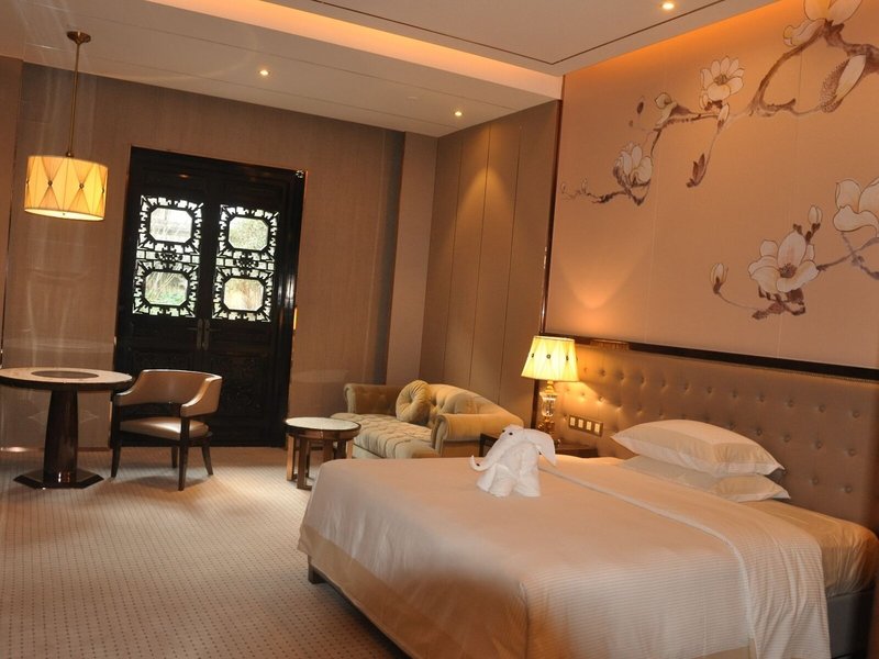 Royal Garden Hotel Shanghai 29 - Health & Beauty