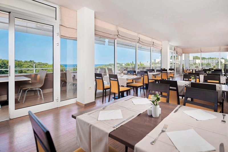 Hotel Albatros Plava Laguna 13