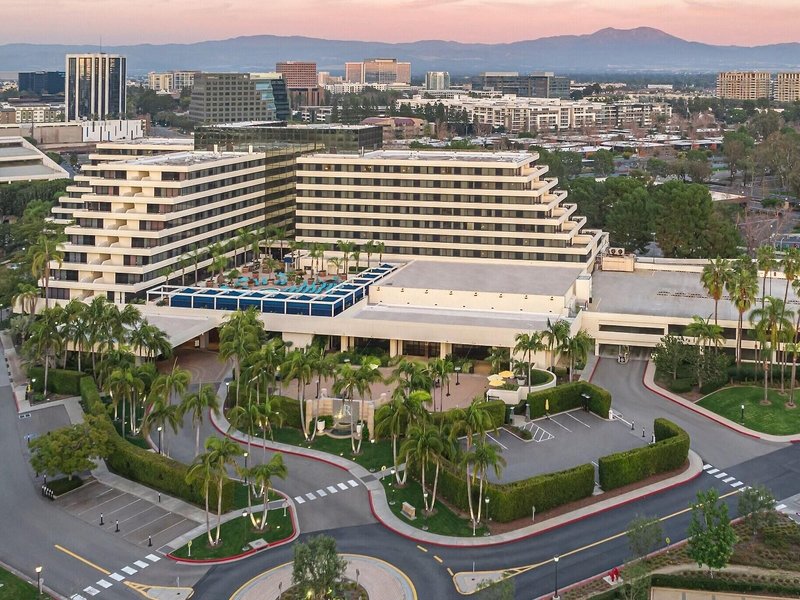 Renaissance Newport Beach  3