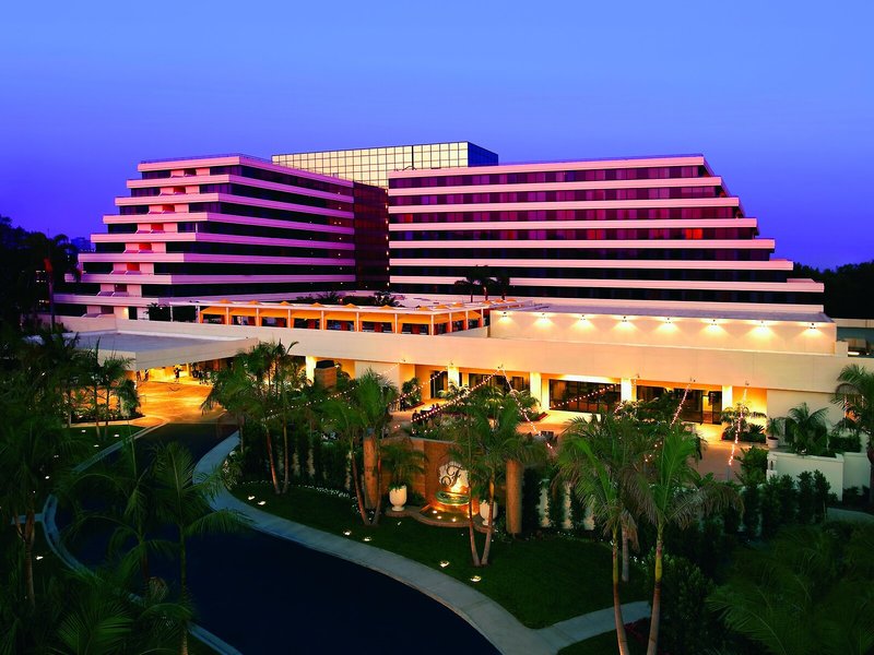 Renaissance Newport Beach  5