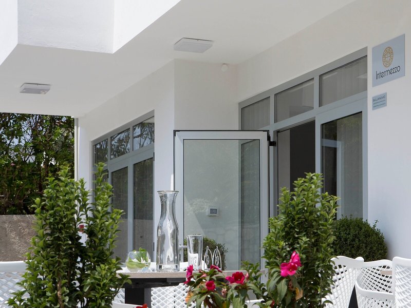 Boutique Hotel Intermezzo 5