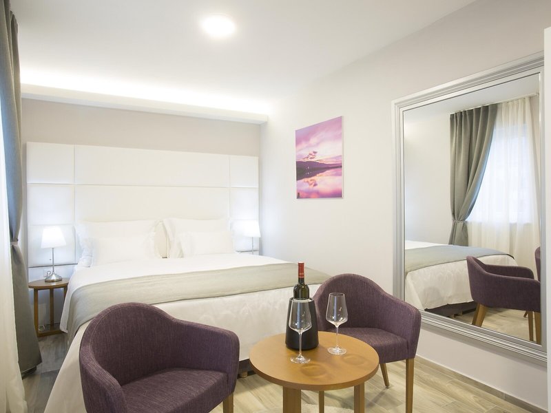 Boutique Hotel Intermezzo 42