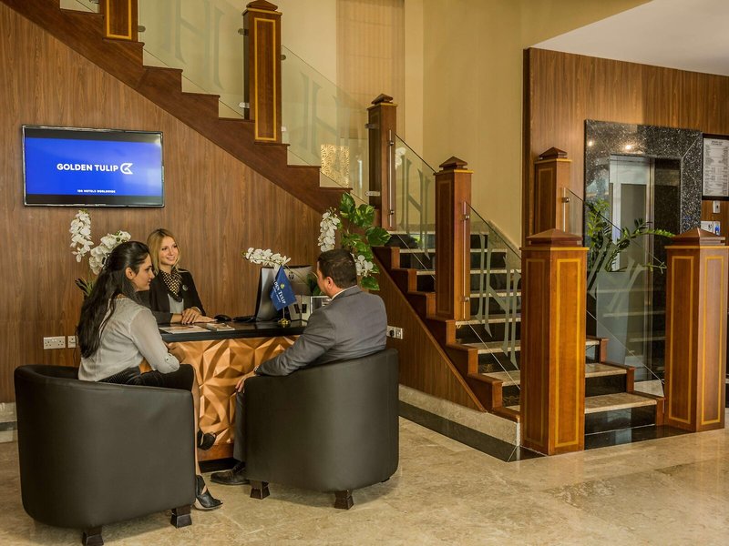 Golden Tulip Headington Ruwi 8