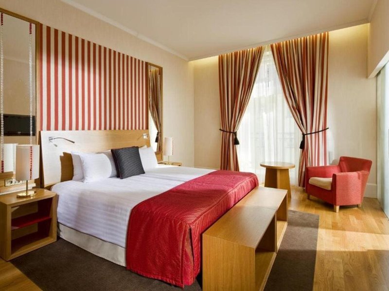 Mamaison Riverside Prague 21
