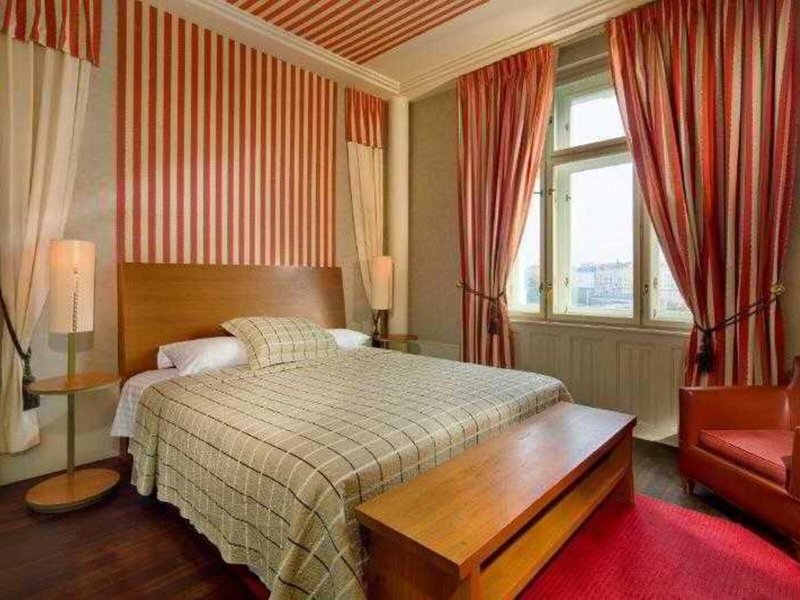 Mamaison Riverside Prague 24