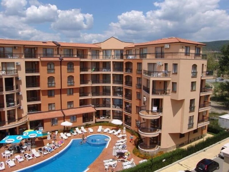 Efir Aparthotel 4