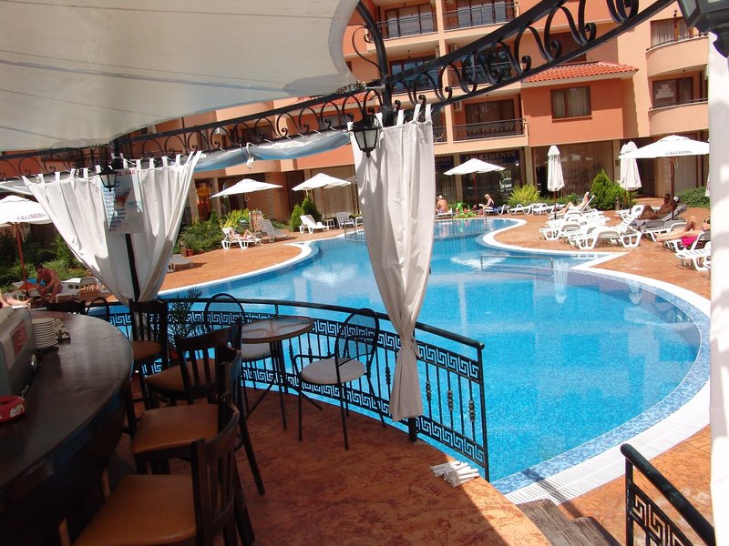Efir Aparthotel 6