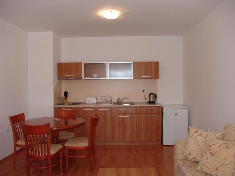 Efir Aparthotel 11