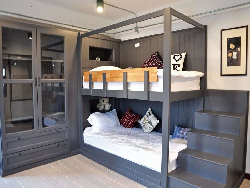 C Room Budget Hotel 6