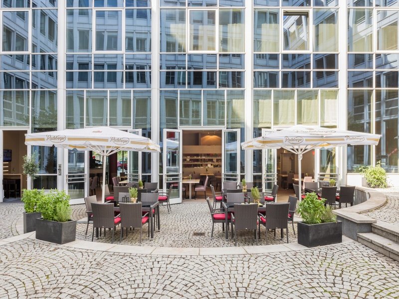 Park Inn by Radisson Dresden 3