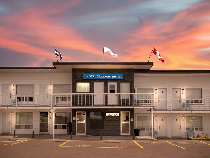Rodeway Inn 3